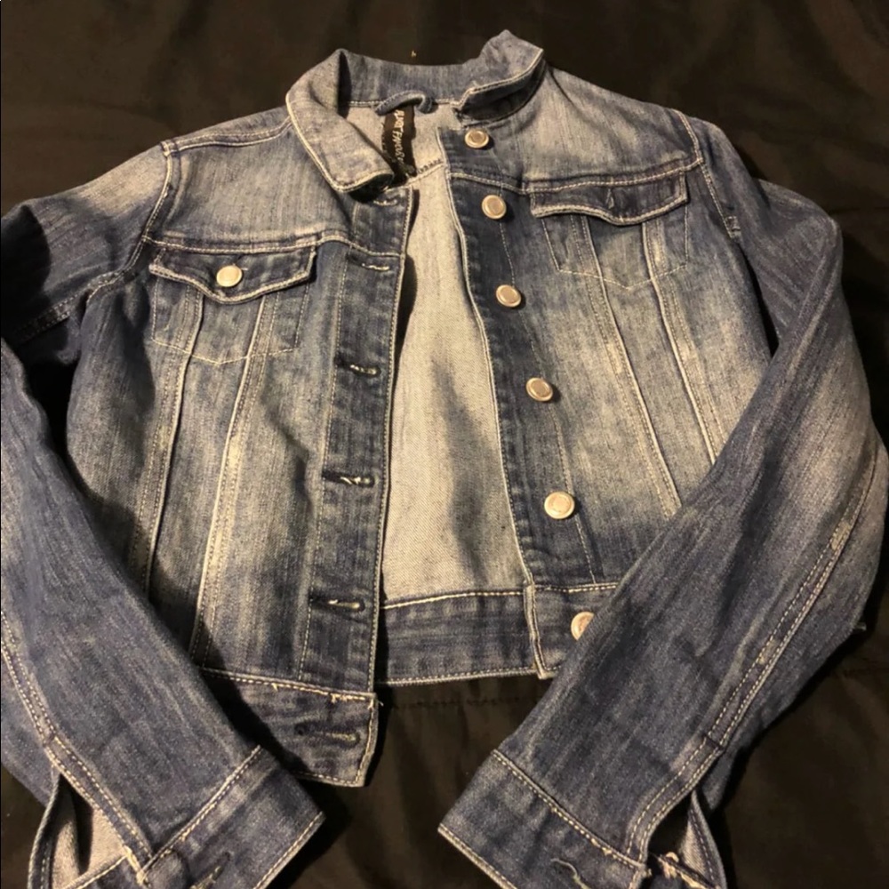 Women Jean Jacket Size Small